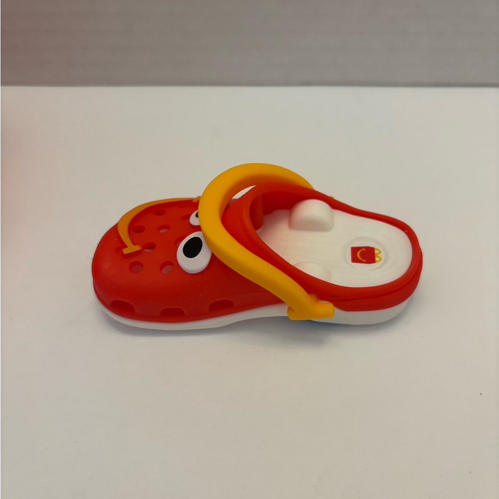 McDonald's Happy Meal Mini Crocs Keychain #5 - Picture 3 of 10